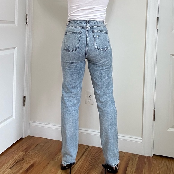 High Waist Straight Leg Distressed Jeans - Picture 3 of 9